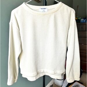Old Navy girls soft velour sweater, cream color, size Large (10-12)